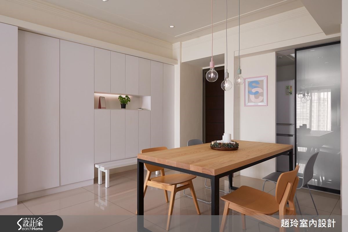 35 坪現代風居宅，整體以現代風為基底，採淺色作為全